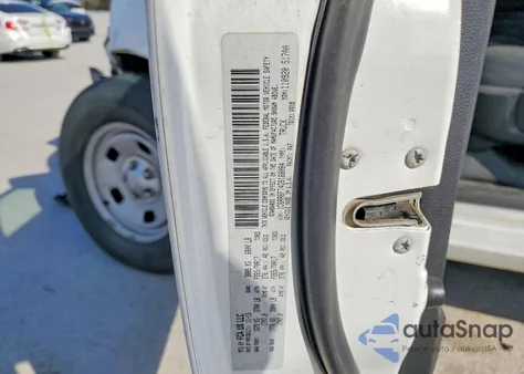 2016 Ram 1500 St z USA, uszkodzony, nr VIN 1C6RR6FT4GS168084